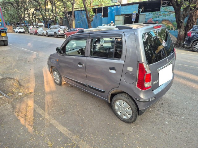 Second-hand 2015 Maruti Suzuki Wagon R LXI CNG for sale in Thane-5