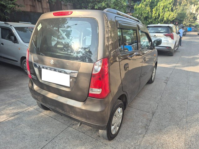 Second-hand 2015 Maruti Suzuki Wagon R LXI CNG for sale in Thane-9