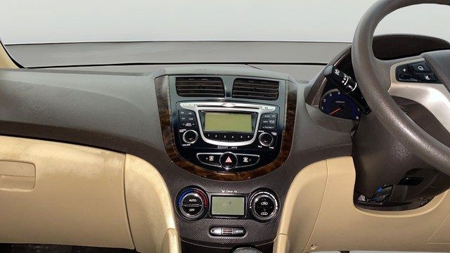 Second-hand 2013 Hyundai Verna 1.6 EX VTVT for sale in Kochi-22