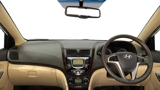 Second-hand 2013 Hyundai Verna 1.6 EX VTVT for sale in Kochi-10