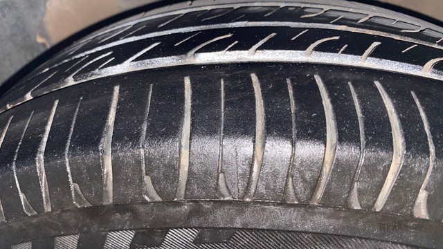 Second-hand 2013 Hyundai Verna 1.6 EX VTVT for sale in Kochi-30