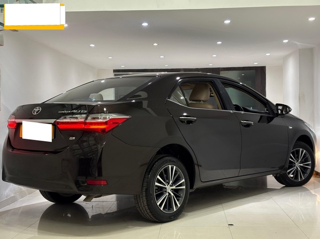 Second-hand 2019 Toyota Corolla Altis 1.8 VL CVT for sale in Hyderabad-7