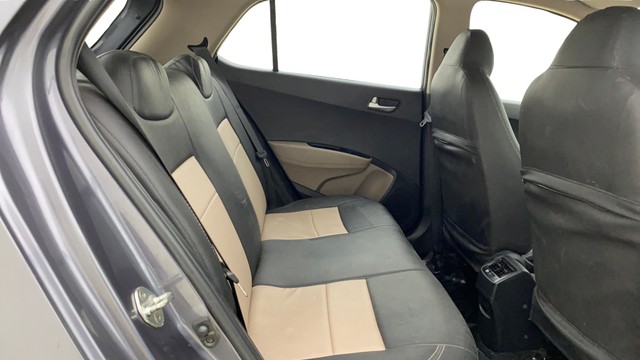 Second-hand 2015 Hyundai Grand i10 Sportz for sale in Ahmedabad-5