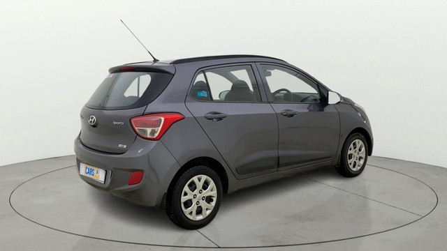 Second-hand 2015 Hyundai Grand i10 Sportz for sale in Ahmedabad-13