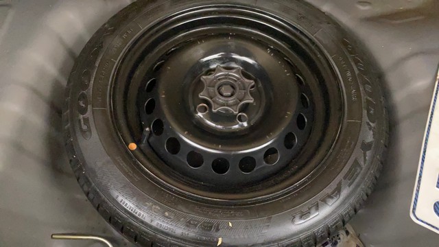 Second-hand 2015 Hyundai Grand i10 Sportz for sale in Ahmedabad-30