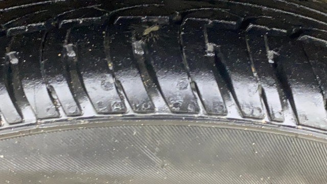 Second-hand 2015 Hyundai Grand i10 Sportz for sale in Ahmedabad-10