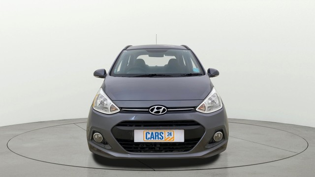 Second-hand 2015 Hyundai Grand i10 Sportz for sale in Ahmedabad-18