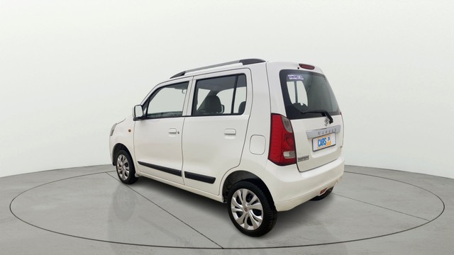Second-hand 2016 Maruti Suzuki Wagon R VXI BS IV for sale in Ahmedabad-4
