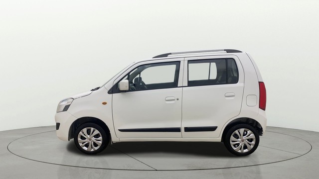 Second-hand 2016 Maruti Suzuki Wagon R VXI BS IV for sale in Ahmedabad-5