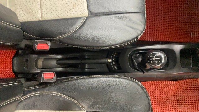 Second-hand 2016 Maruti Suzuki Wagon R VXI BS IV for sale in Ahmedabad-13