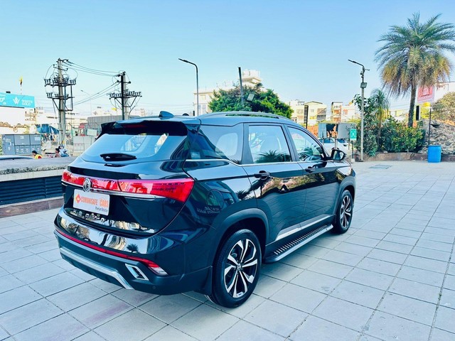 Second-hand 2023 MG Hector Sharp CVT for sale in Bangalore-8