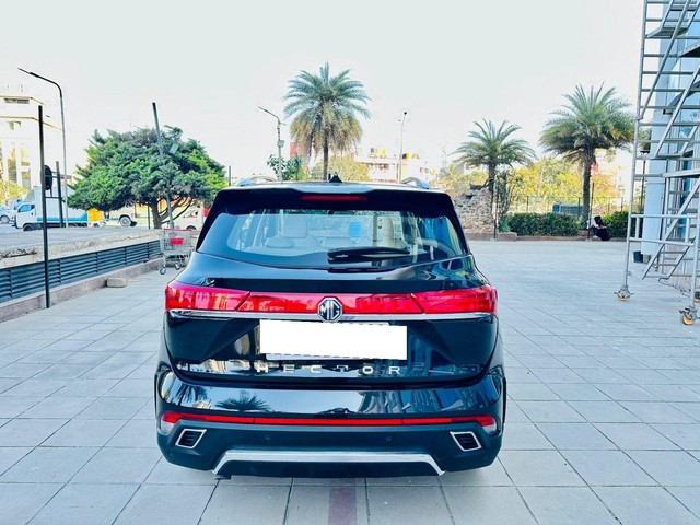 Second-hand 2023 MG Hector Sharp CVT for sale in Bangalore-2