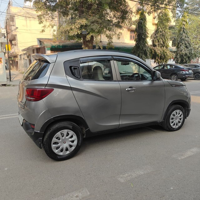 Second-hand 2017 Mahindra KUV 100 mFALCON D75 K4 Plus for sale in New Delhi-6
