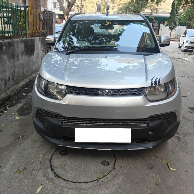 Second-hand 2016 Mahindra KUV 100 mFALCON G80 K4 Plus for sale in New Delhi-3
