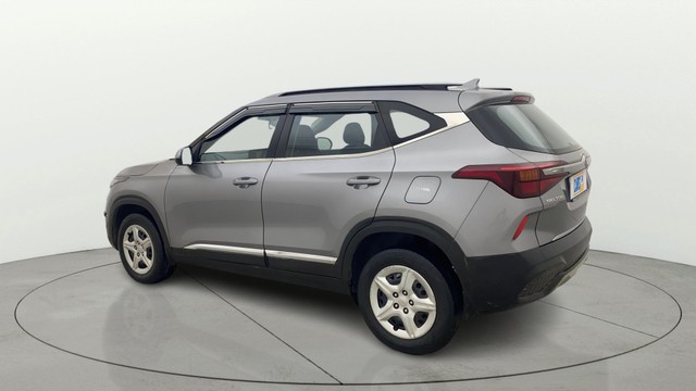 Second-hand 2020 Kia Seltos HTK G for sale in Bangalore-4