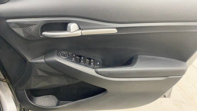 Second-hand 2020 Kia Seltos HTK G for sale in Bangalore-17