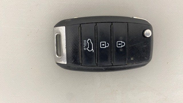 Second-hand 2020 Kia Seltos HTK G for sale in Bangalore-21