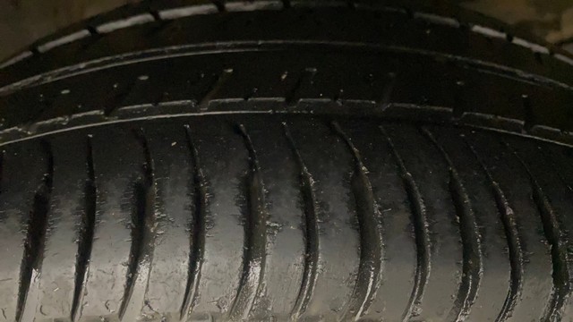 Second-hand 2020 Kia Seltos HTK G for sale in Bangalore-28