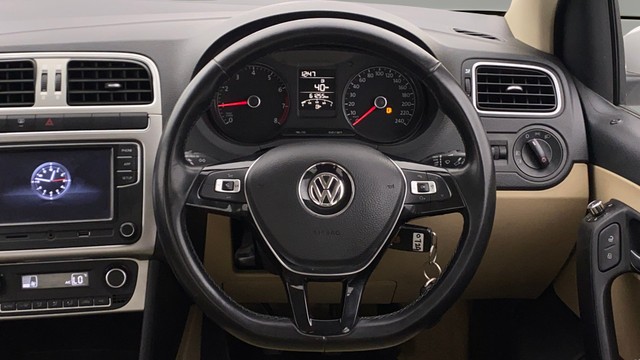 Second-hand 2018 Volkswagen Ameo 1.0 MPI Highline Plus for sale in Chennai-12