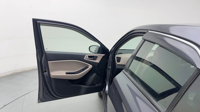 Second-hand 2019 Hyundai i20 Asta Option CVT for sale in Gurgaon-23