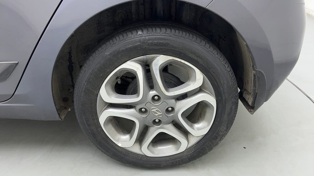 Second-hand 2019 Hyundai i20 Asta Option CVT for sale in Gurgaon-19