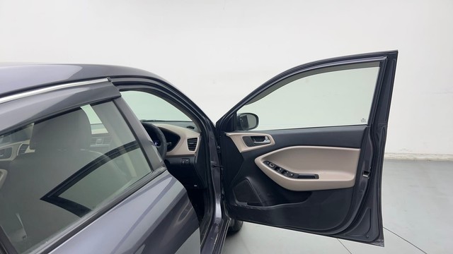 Second-hand 2019 Hyundai i20 Asta Option CVT for sale in Gurgaon-16