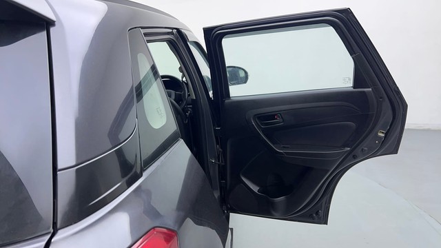 Second-hand 2022 Maruti Suzuki Vitara Brezza VXI for sale in Gurgaon-32