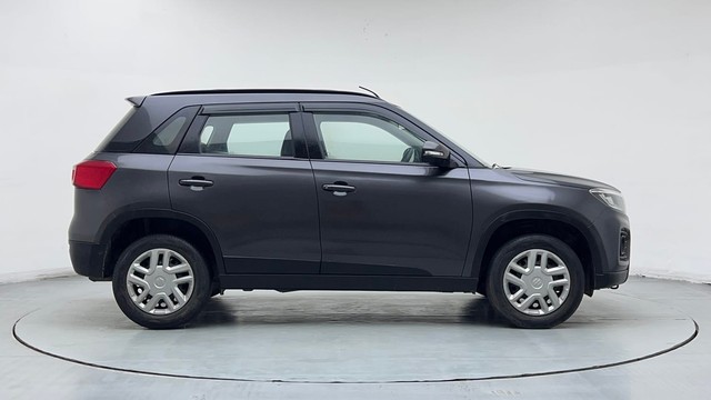 Second-hand 2022 Maruti Suzuki Vitara Brezza VXI for sale in Gurgaon-2