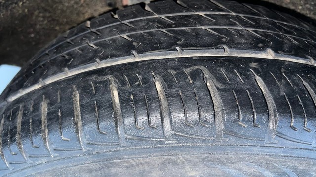 Second-hand 2018 Maruti Suzuki Vitara Brezza VDi for sale in Chandigarh-28