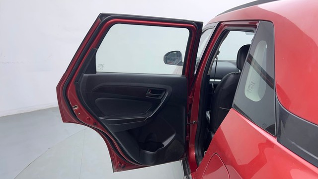 Second-hand 2018 Maruti Suzuki Vitara Brezza VDi for sale in Chandigarh-33