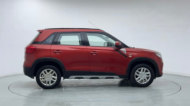 Second-hand 2018 Maruti Suzuki Vitara Brezza VDi for sale in Chandigarh-2