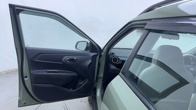 Second-hand 2024 Hyundai Exter SX CNG for sale in Hyderabad-39