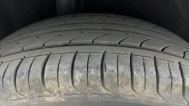 Second-hand 2014 Ford Ecosport 1.5 TDCi Titanium BSIV for sale in Hyderabad-37