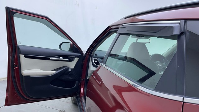 Second-hand 2020 Kia Seltos GTX Plus Diesel AT for sale in Hyderabad-24