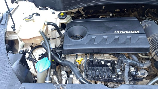 Second-hand 2022 Kia Seltos GTX Plus Diesel AT for sale in Hyderabad-39