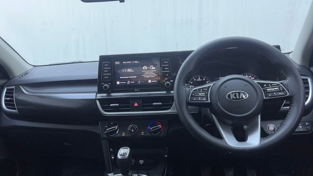 Second-hand 2021 Kia Seltos HTX Diesel for sale in Hyderabad-11