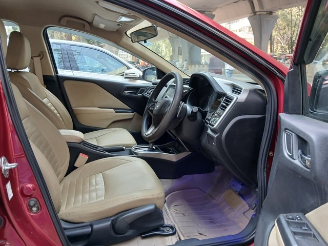 Second-hand 2019 Honda City V CVT for sale in Mumbai-7