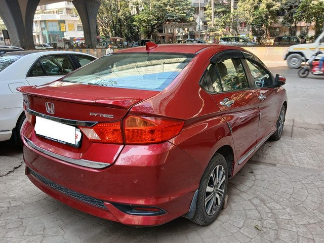 Second-hand 2019 Honda City V CVT for sale in Mumbai-3