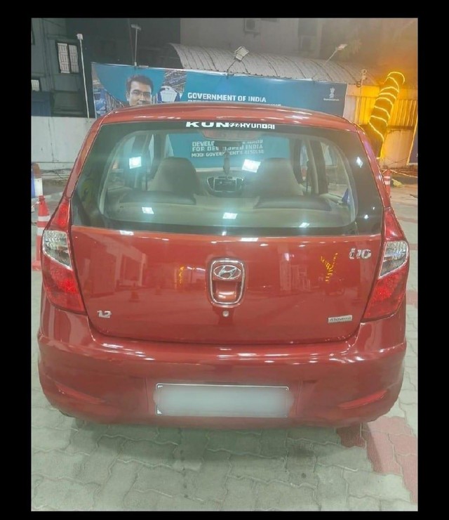 Second-hand 2012 Hyundai i10 Magna for sale in Chennai-1