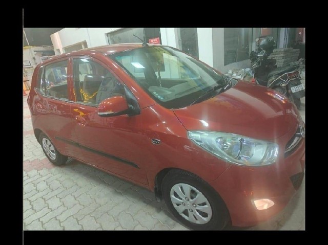 Second-hand 2012 Hyundai i10 Magna for sale in Chennai-2