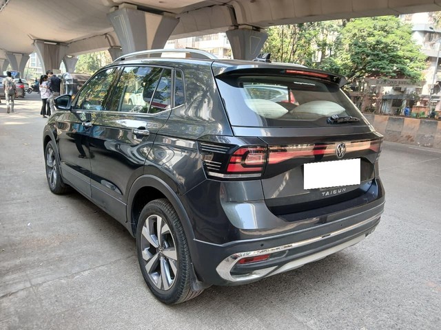 Second-hand 2023 Volkswagen Taigun 1.0 TSI Topline AT BSVI for sale in Mumbai-8