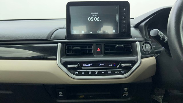 Second-hand 2023 Honda Elevate VX Non RF for sale in Ahmedabad-24