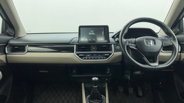 Second-hand 2023 Honda Elevate VX Non RF for sale in Ahmedabad-11