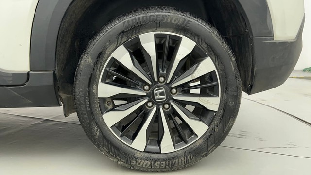 Second-hand 2023 Honda Elevate VX Non RF for sale in Ahmedabad-19