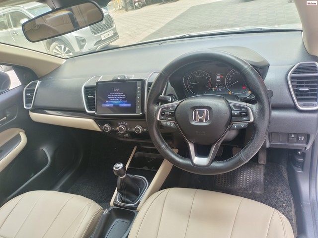 Second-hand 2023 Honda City V 2 Airbag for sale in Chennai-12