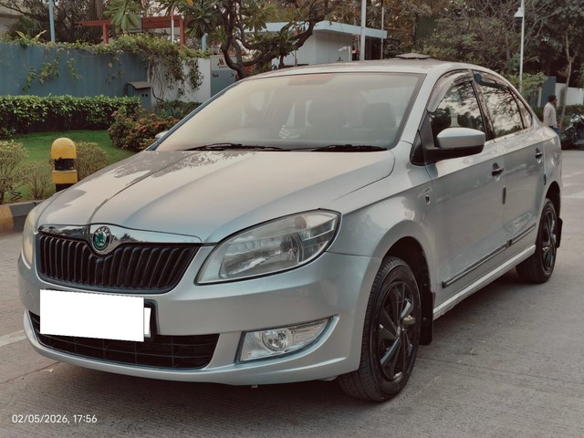 Second-hand 2013 Skoda Rapid 1.6 TDI Active for sale in Indore-0