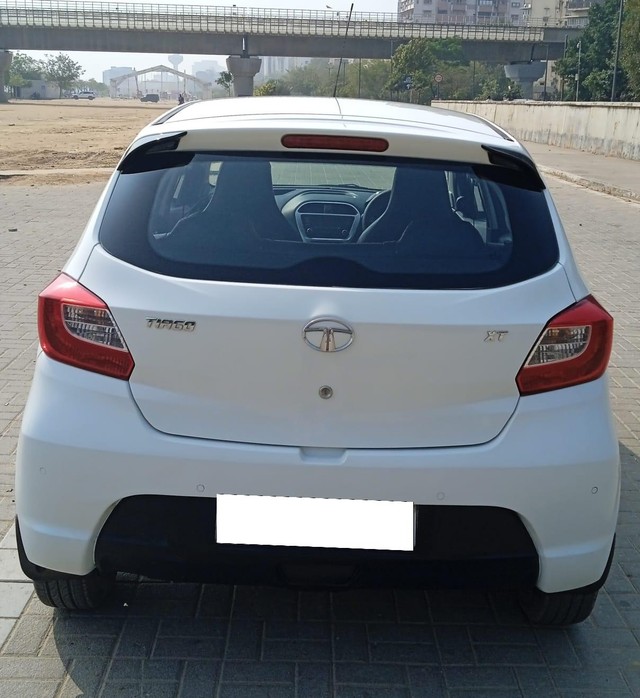 Second-hand 2016 Tata Tiago 1.2 Revotron XT for sale in Ahmedabad-1