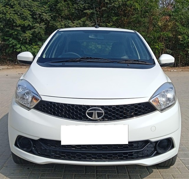Second-hand 2016 Tata Tiago 1.2 Revotron XT for sale in Ahmedabad-4