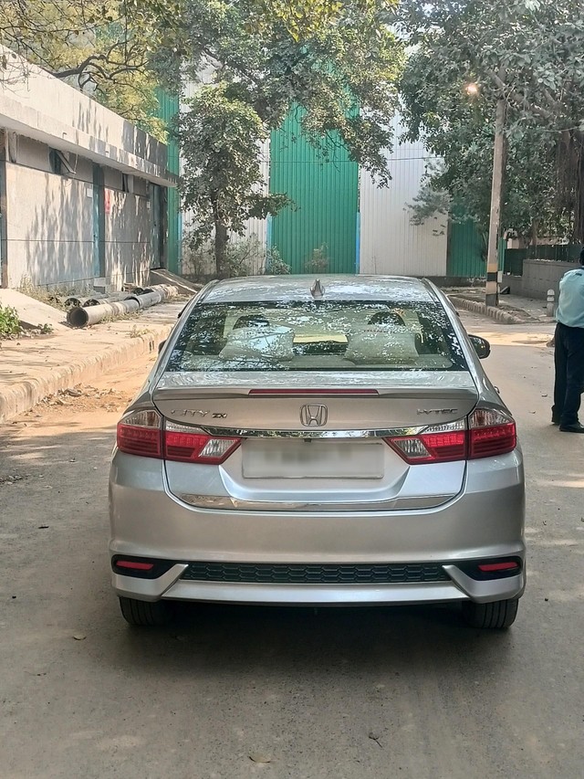 Second-hand 2018 Honda City i-VTEC CVT ZX for sale in New Delhi-1
