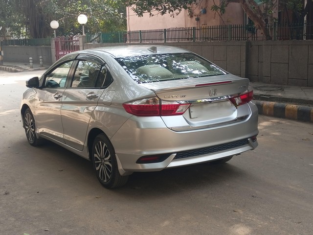 Second-hand 2018 Honda City i-VTEC CVT ZX for sale in New Delhi-7